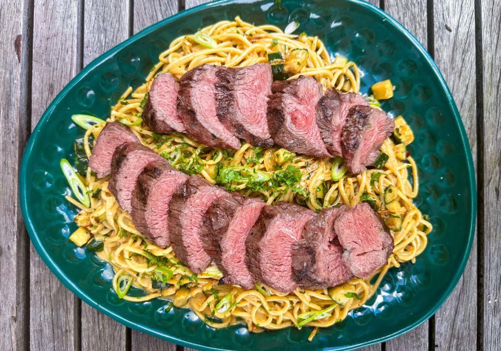 Gegrilde Diamanthaas met gekarameliseerde ui-chili pasta - Beef Boutique