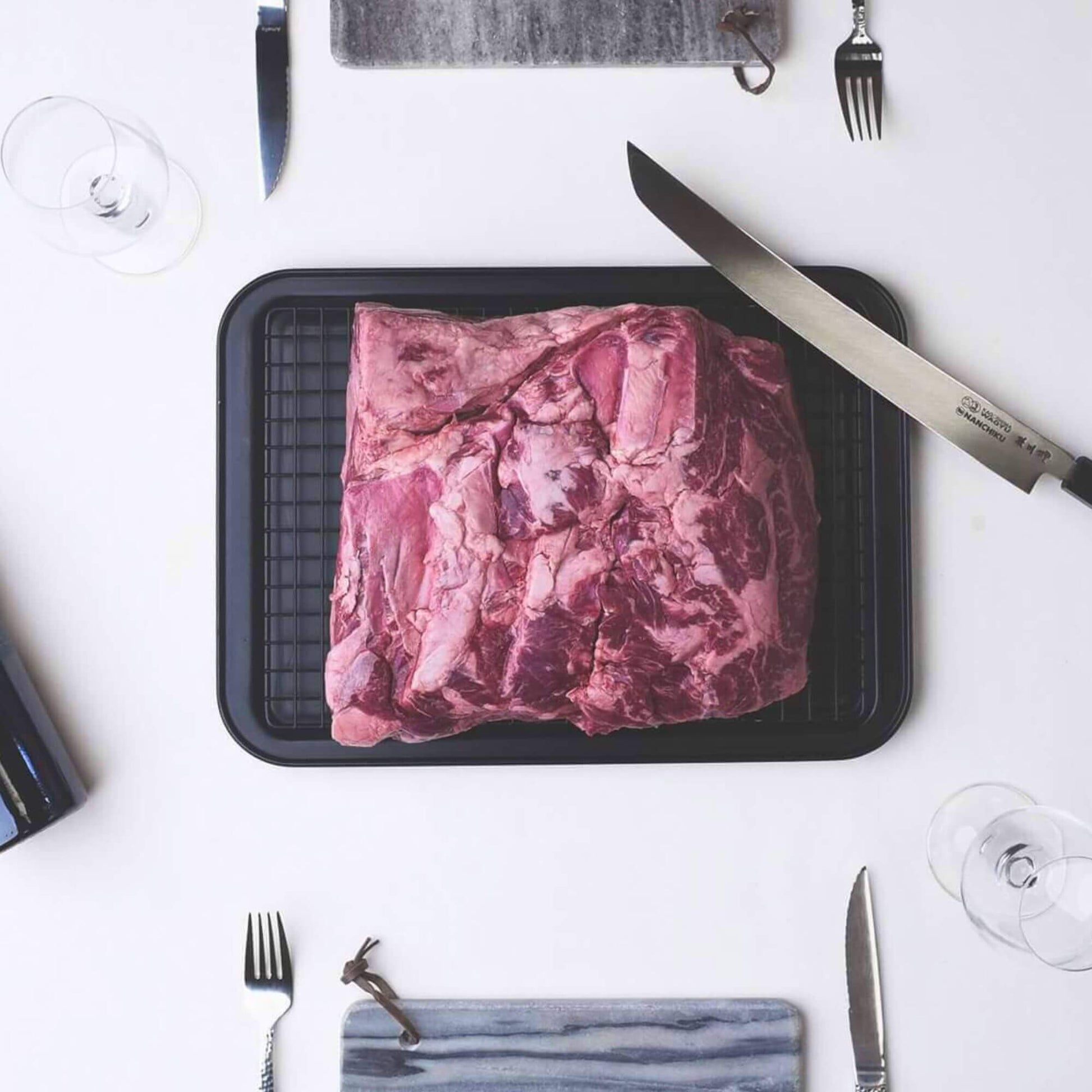 Miguel Vergara Chuck Roll - Beef Boutique