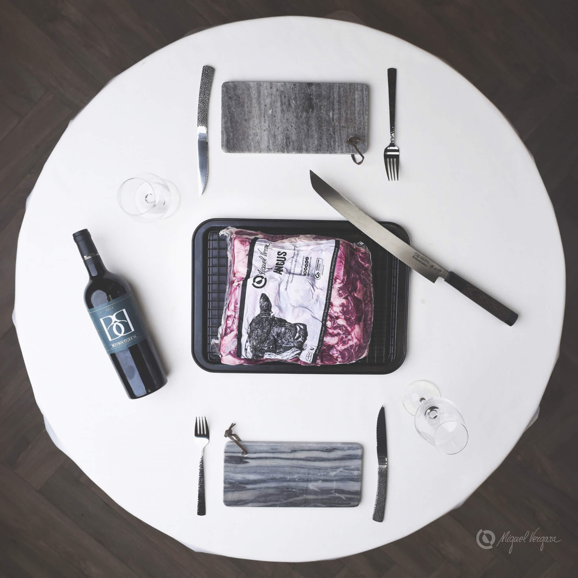 Miguel Vergara Chuck Roll - Beef Boutique