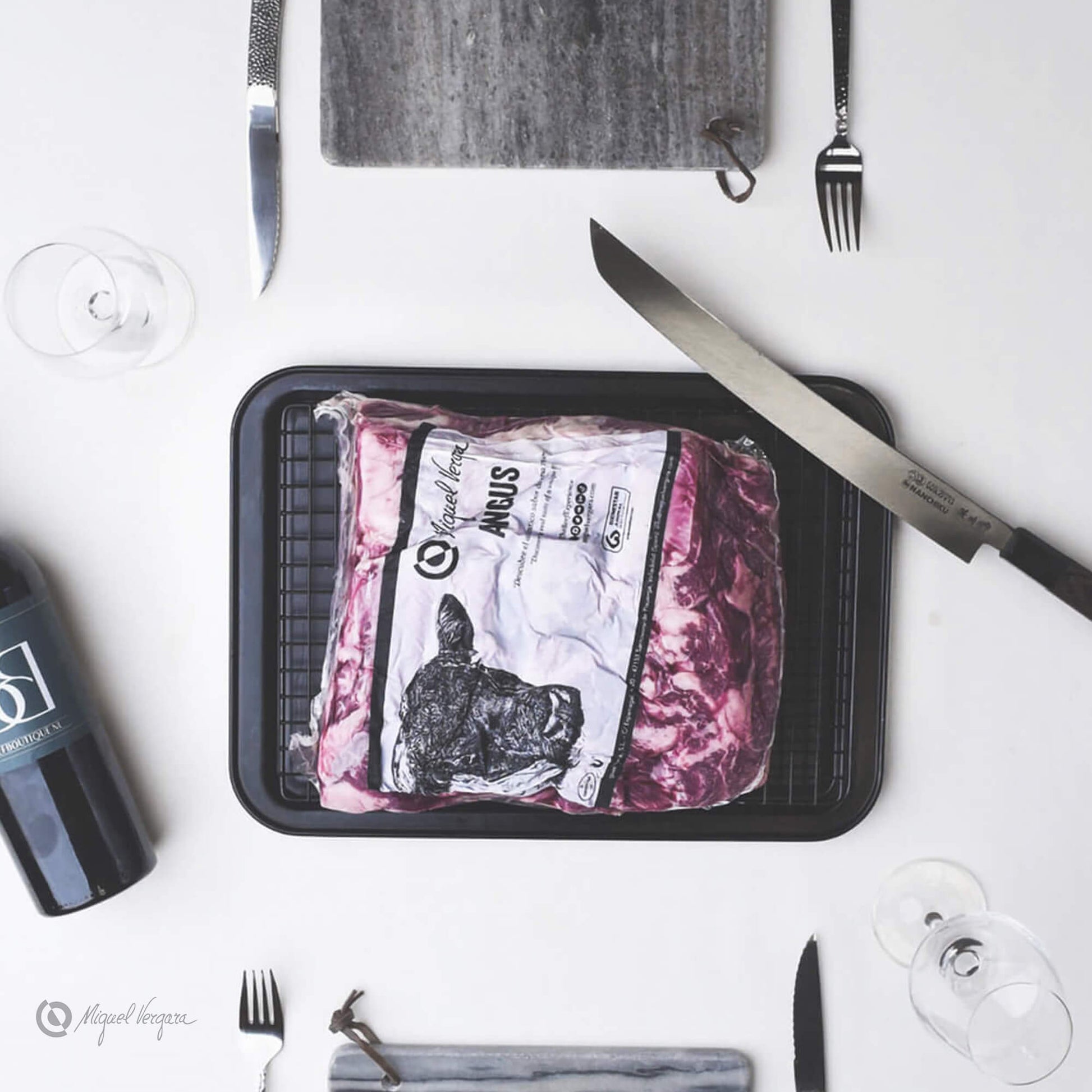 Miguel Vergara Chuck Roll - Beef Boutique